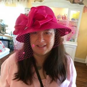 Meet your Posher, Laurie